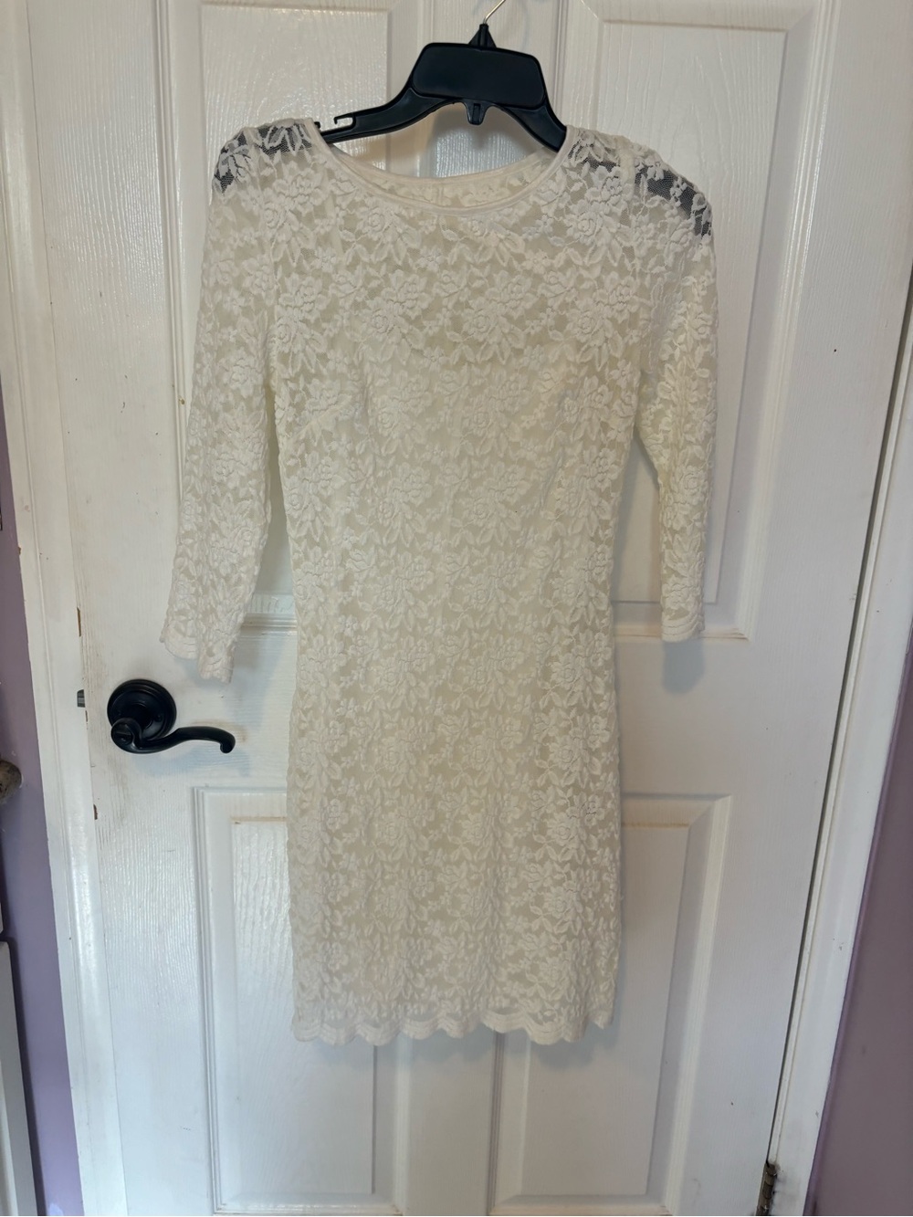 Floral Lace ivory white Dress - size small